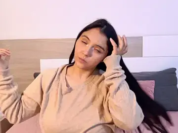 AlisonLamer  live sex cam