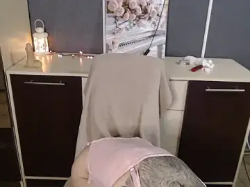 AmoraLuv  live sex cam