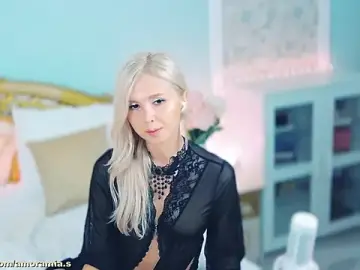 Amoramias  live sex cam