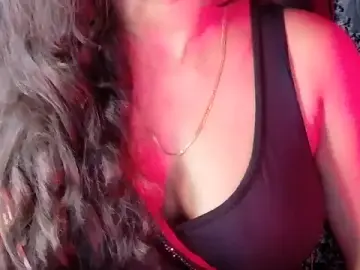 SilkenSundari  live sex cam