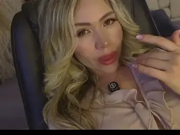 Ammy_Castro  live sex cam