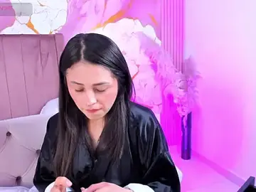 Kim_Tyler  live sex cam