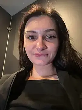 Lunalovelee  live sex cam