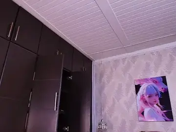 DeepthroatNAO  live sex cam