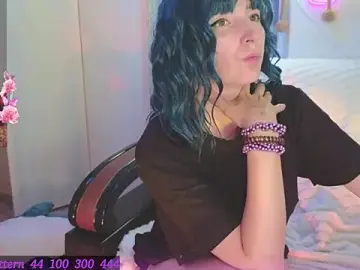 Elli3cat  live sex cam