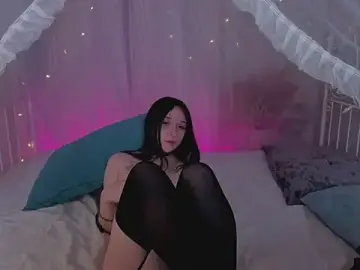 Emma-Blissa  live sex cam