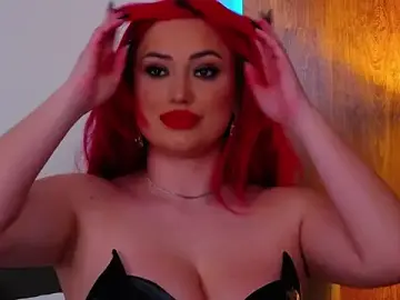 EmyHilton  live sex cam