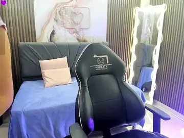 Jenner_tay  live sex cam