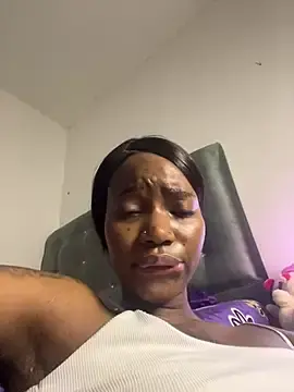 ShakiraThompss18  live sex cam