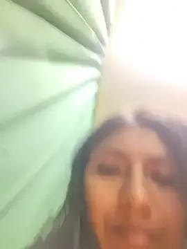 Uvit  live sex cam