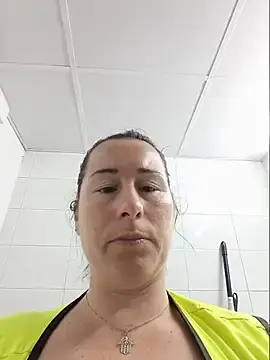 Bichota85  live sex cam