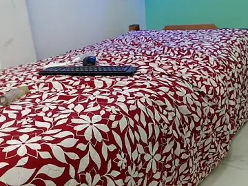 Evaleribigtits18  live sex cam
