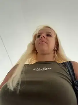 LikaCat  live sex cam
