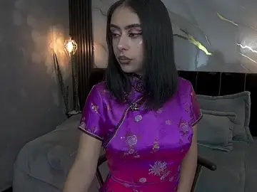 Raven_Misty  live sex cam