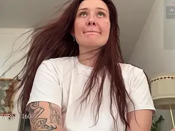 Red_OnTop  live sex cam