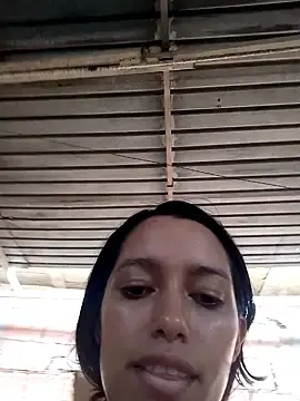 Rhobbim  live sex cam