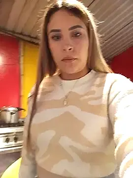 Samanta-safiye  live sex cam