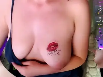 LunaVika  live sex cam