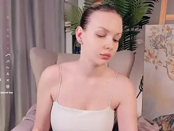 SilentHowl  live sex cam