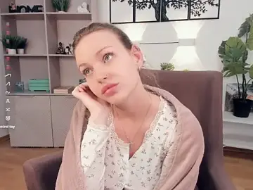 SilentHowl  live sex cam