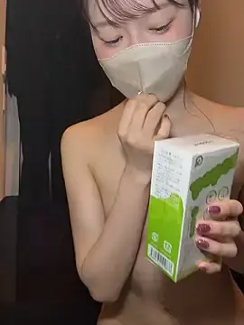 Karenchaaan  live sex cam