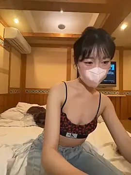 Karenchaaan  live sex cam