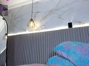 Valentina_lux  live sex cam