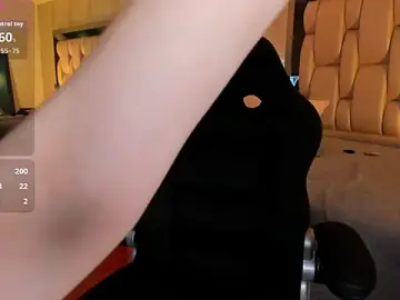 DakotaSlender  live sex cam