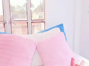 MiaKleinX  live sex cam