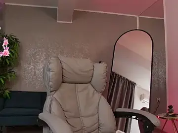 MilaHoneyy  live sex cam
