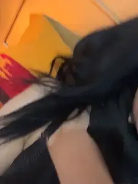 QueenLujaine  live sex cam