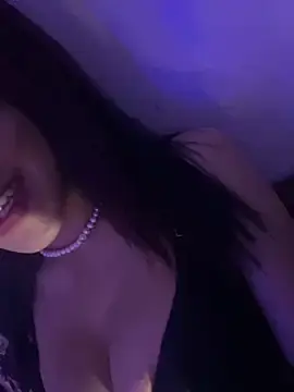 QueenLujaine  live sex cam