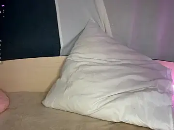 VernonGoodman  live sex cam