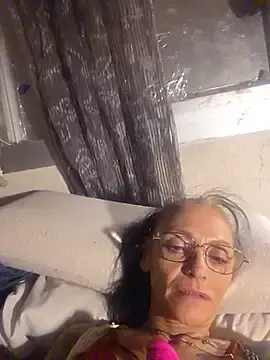 Jasonee13  live sex cam