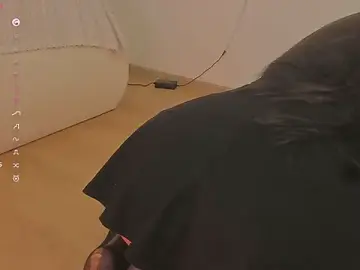 Arshissa  live sex cam