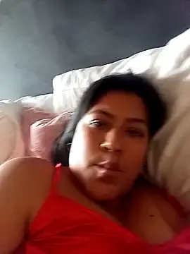 Cariii26  live sex cam