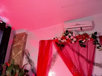 GabyOwens1  live sex cam