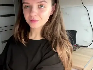 TessSweem  live sex cam