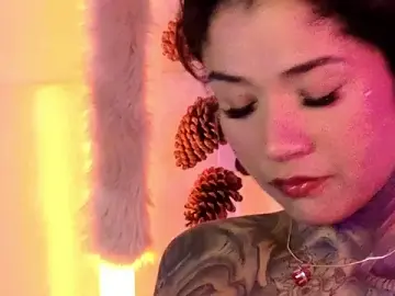 Xbigpeach  live sex cam