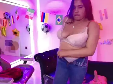 Gemma_bellini  live sex cam