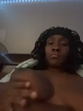 ItsForeignbabe  live sex cam