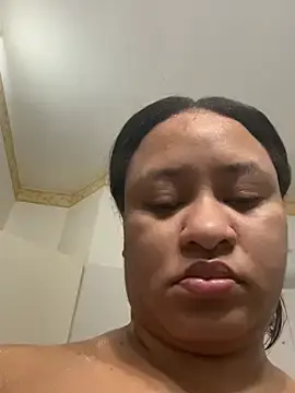 Laluna14  live sex cam
