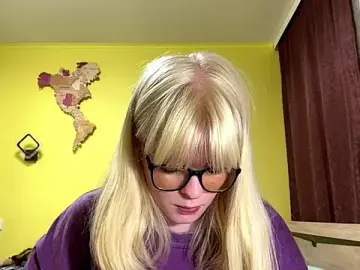 LeslyKelly  live sex cam