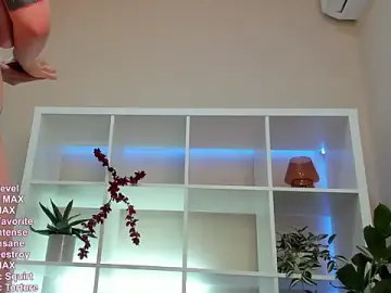 Naomi_Urban  live sex cam