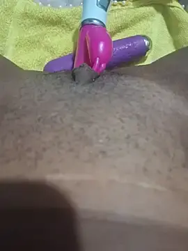 Ravena-Rj  live sex cam