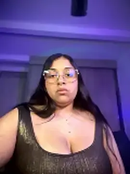 Soysofiarodrigu  live sex cam