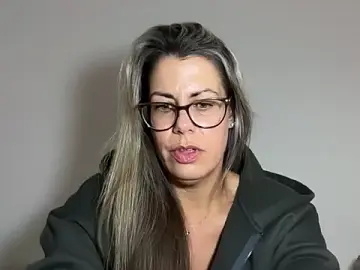 SweetSofiaxx  live sex cam