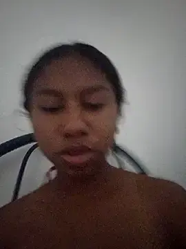 Vanessarochell  live sex cam