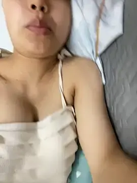 -Vaci-  live sex cam
