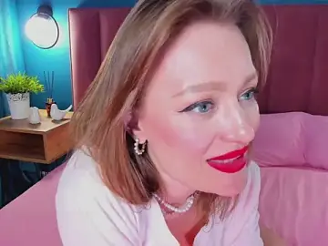 EvelynPoole  live sex cam